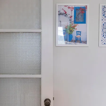 Lemon Apartment *
