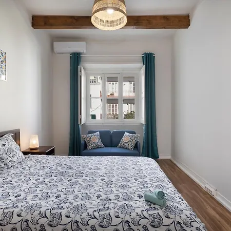 Lemon Apartment *